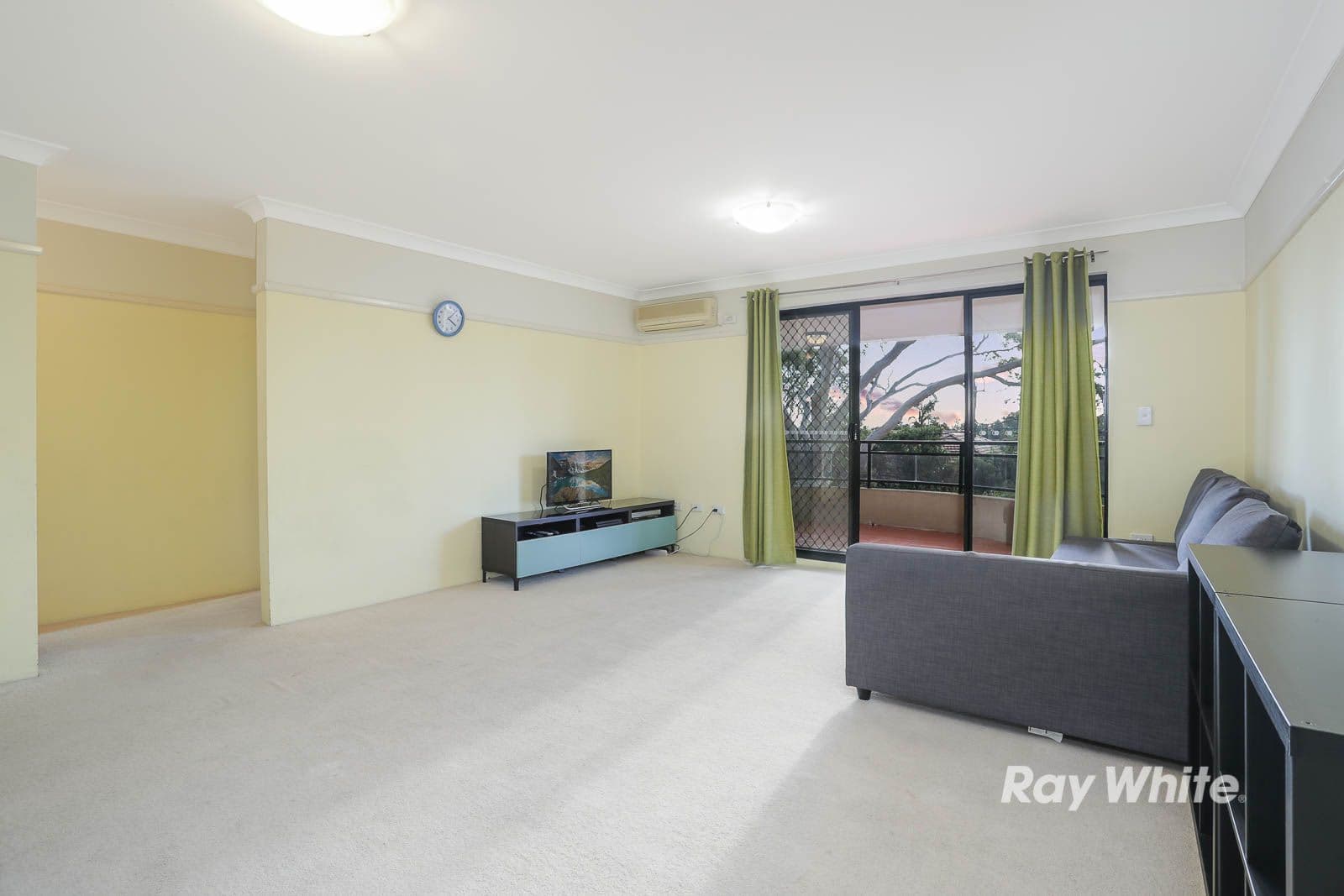 12-13 Shire Court, Highton, Highton - Thumbnail 3