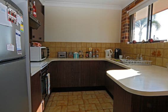 282 Victoria Street, TAREE NSW 2430, Taree - Thumbnail 2