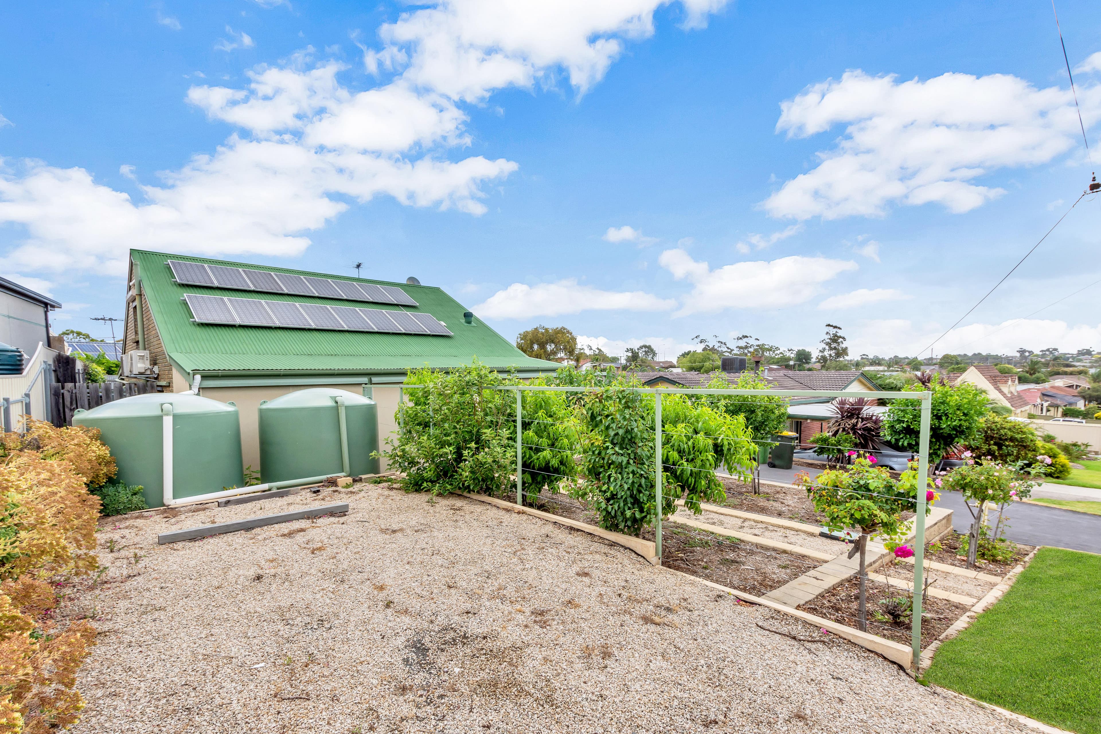 22 Barcelona Drive, Happy Valley SA 5159, Happy Valley - Thumbnail 2