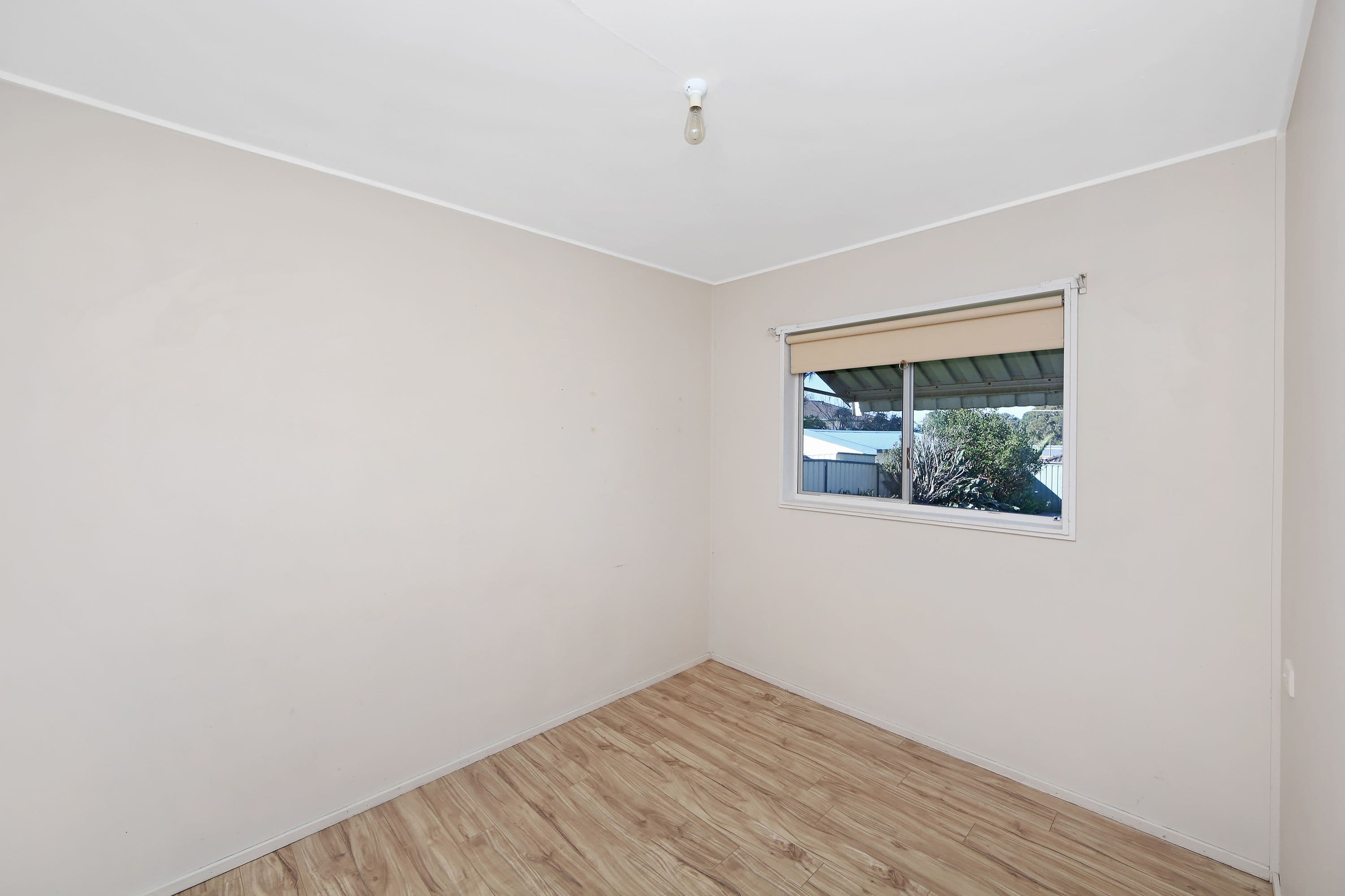70 Dampier Boulevard, Killarney Vale - Thumbnail 5