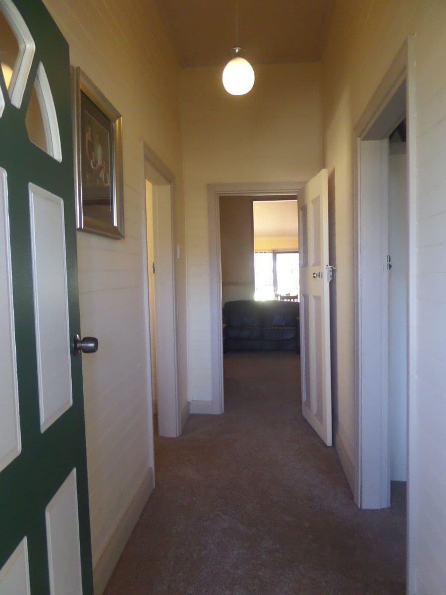 17 Dundas Street, NARRANDERA NSW 2700, Narrandera - Thumbnail 2