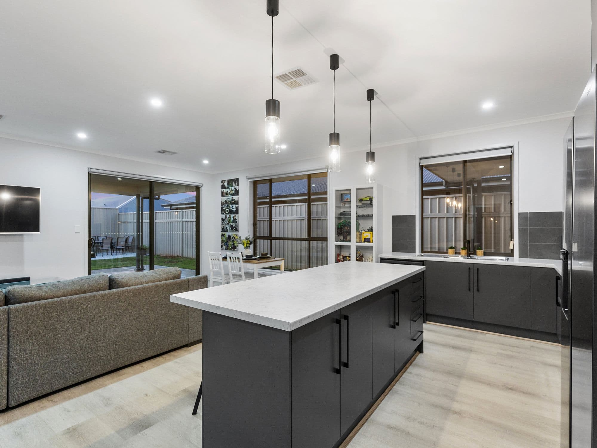 57 Noble Circuit, Hackham SA 5163, Hackham - Thumbnail 2