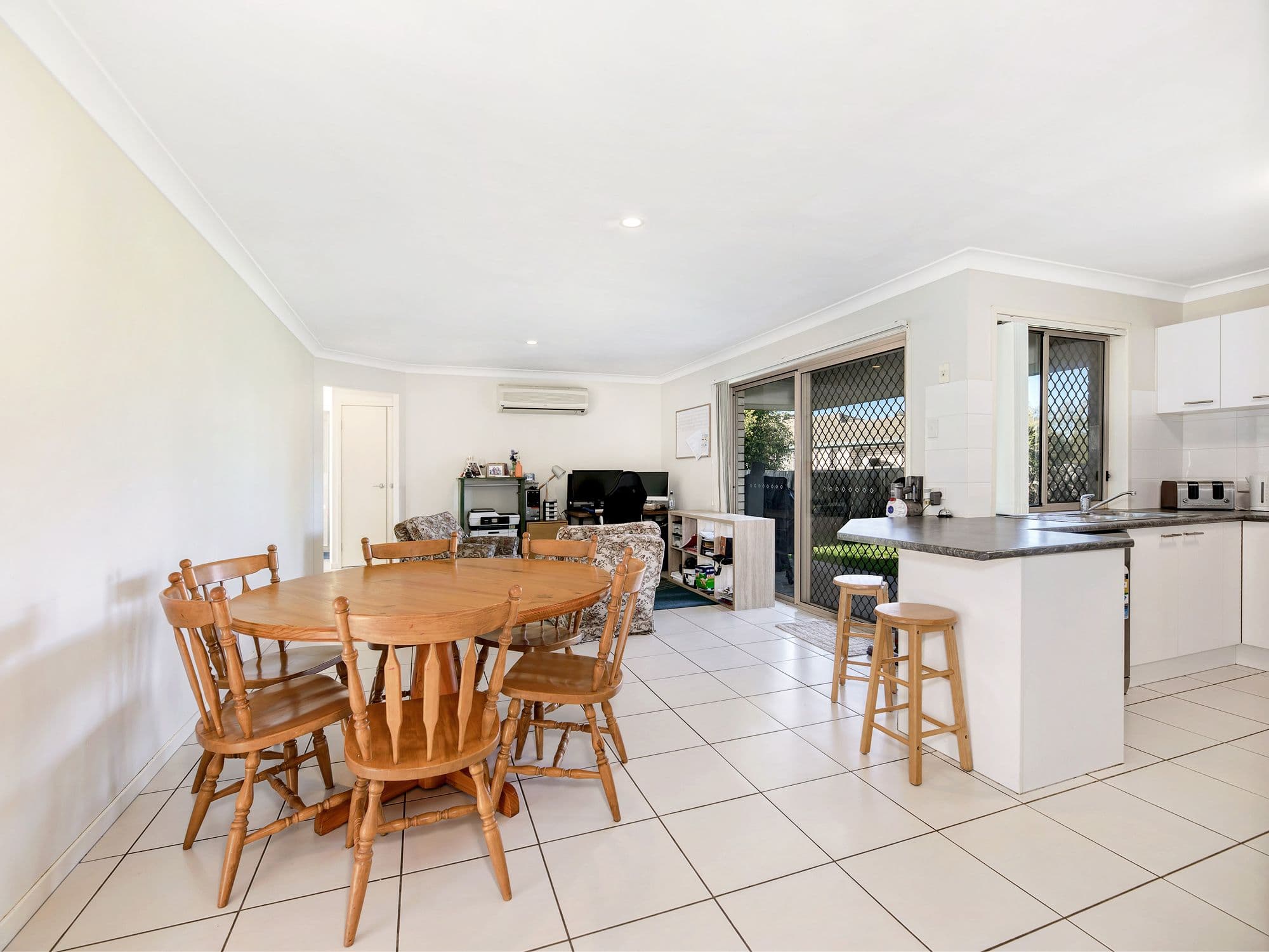 18 Vivian Hancock Drive, North Booval QLD 4304, North Booval - Thumbnail 4