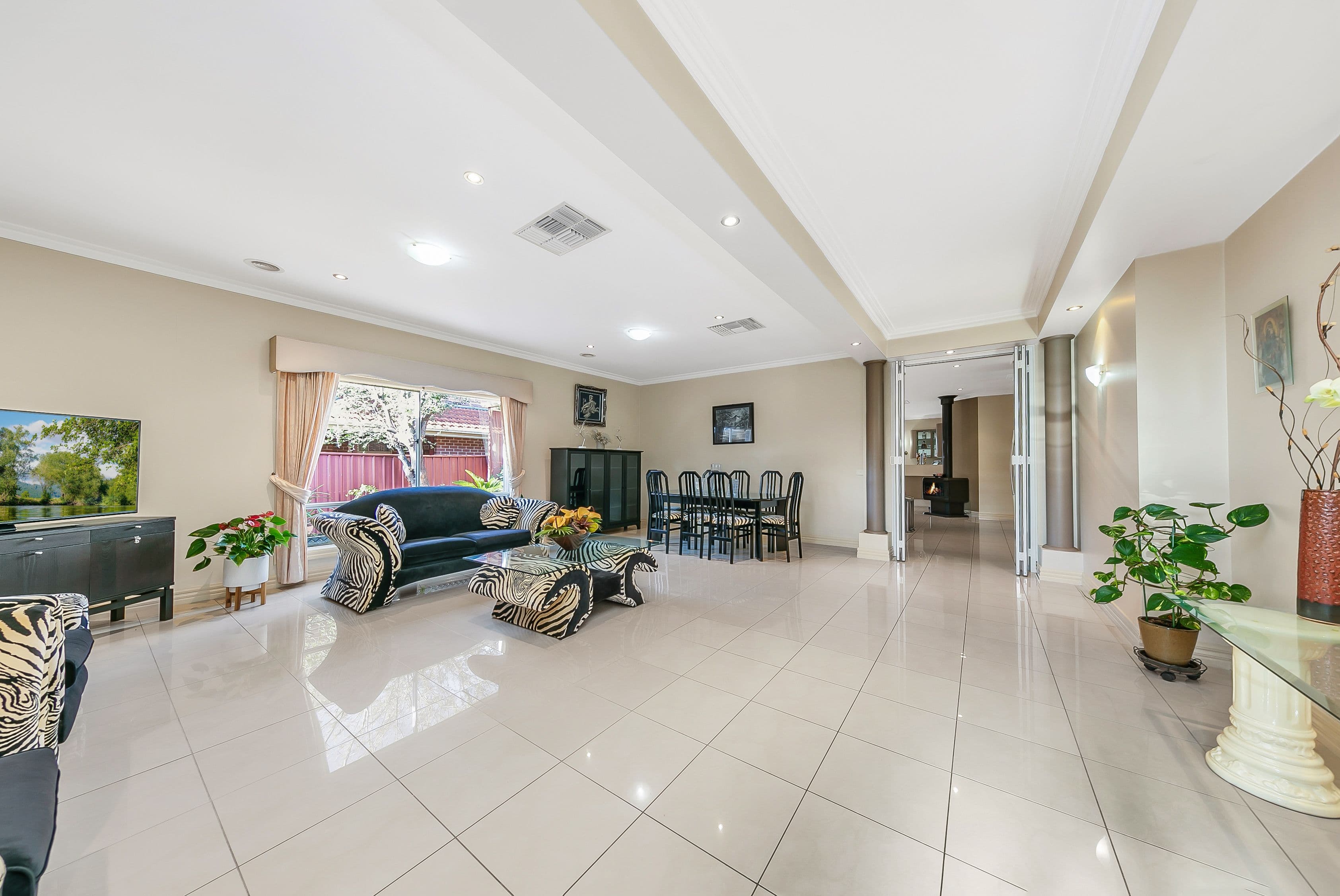 13 Cheviot Drive, Mill Park VIC 3082, Mill Park - Thumbnail 5
