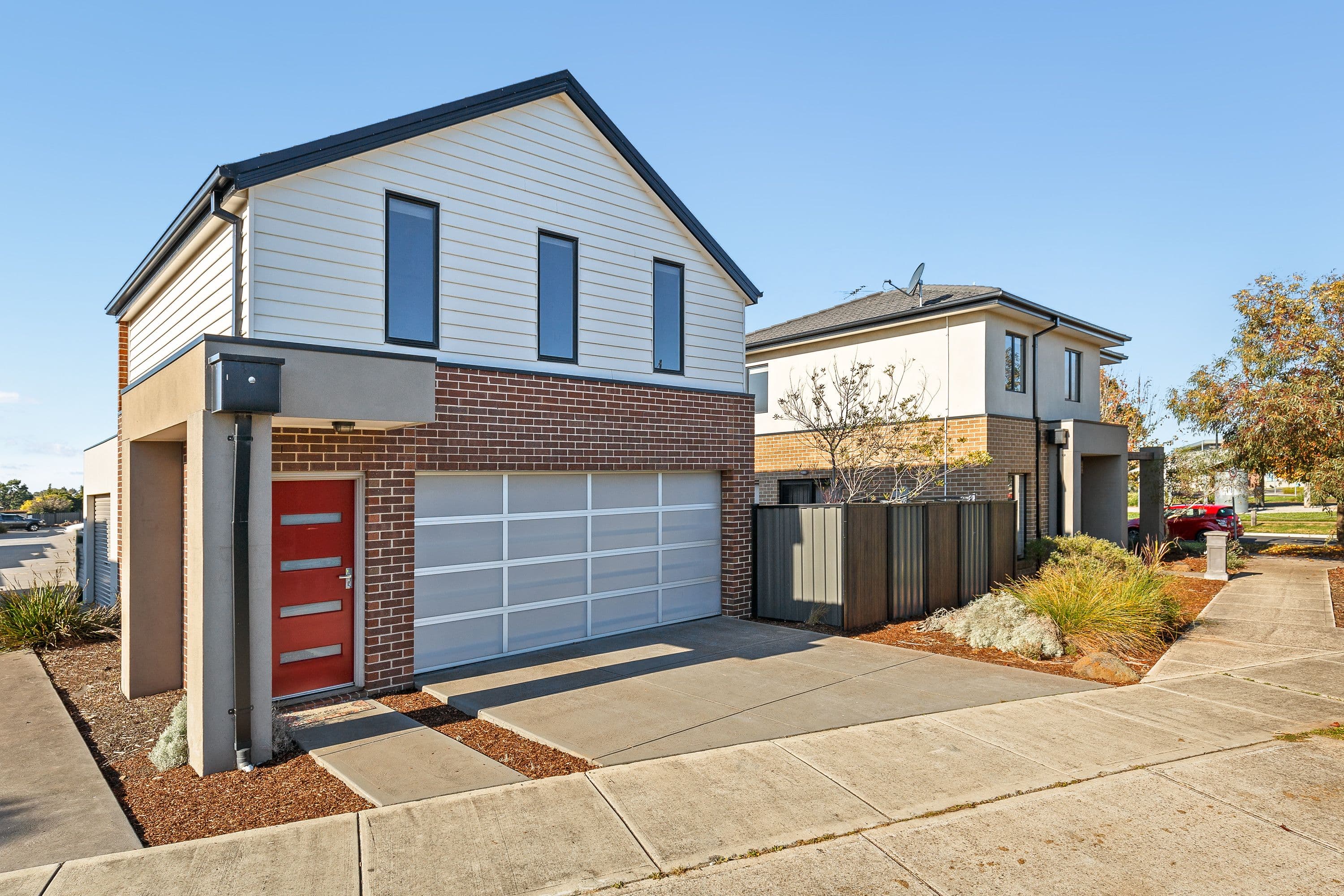 11 Pasture Crescent, Mernda VIC 3754, Mernda - Thumbnail 2