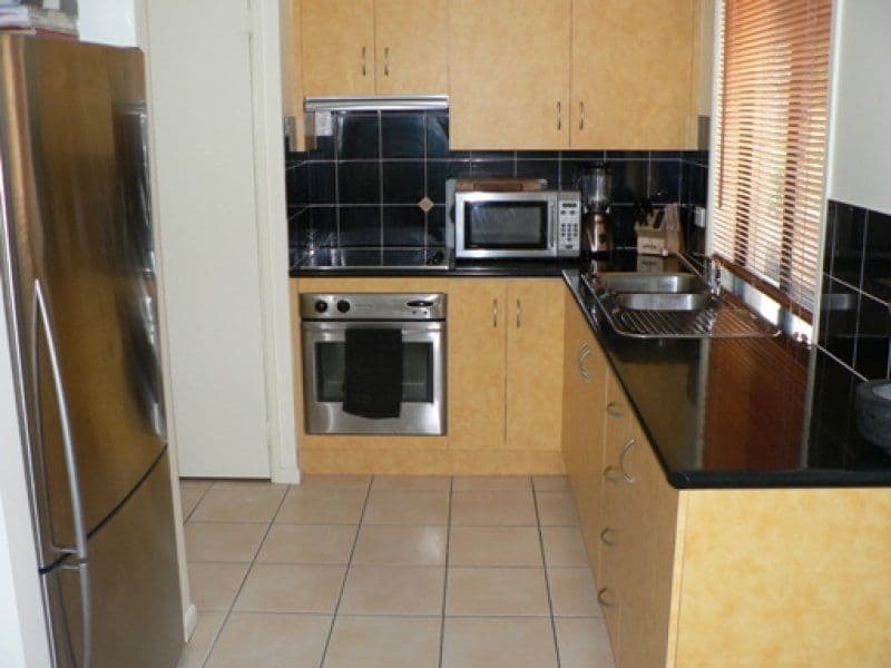 13 Pryde Street, TANNUM SANDS QLD 4680, Tannum Sands - Thumbnail 5
