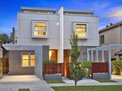 19 Owen Street, North Bondi - Image 1