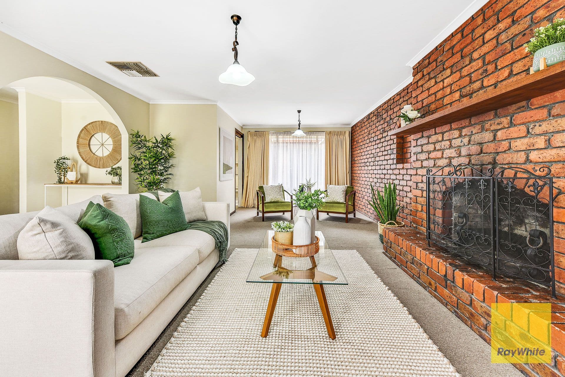 2 Roslyn Court, Dandenong North VIC 3175, Dandenong North - Thumbnail 2
