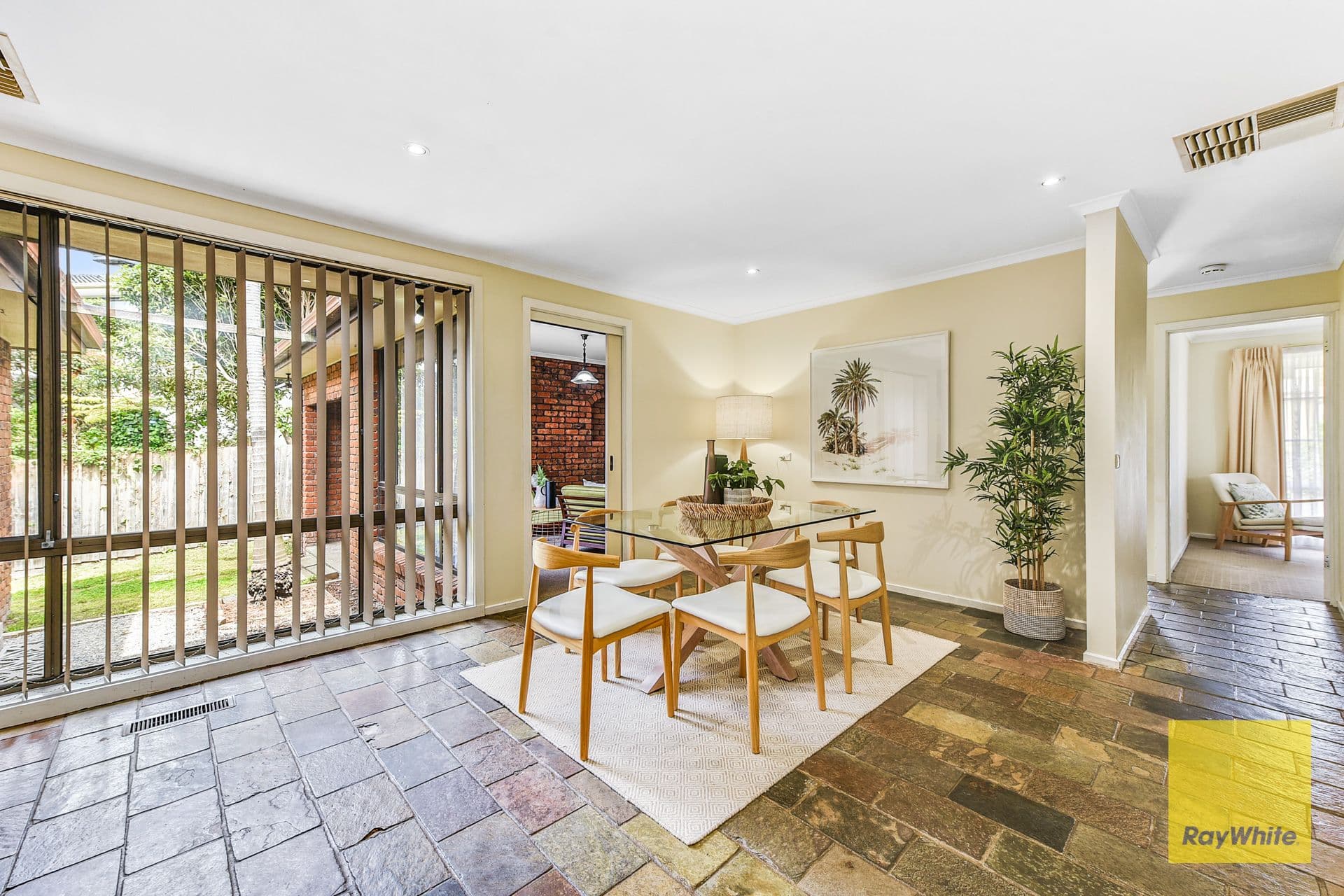 2 Roslyn Court, Dandenong North VIC 3175, Dandenong North - Thumbnail 5