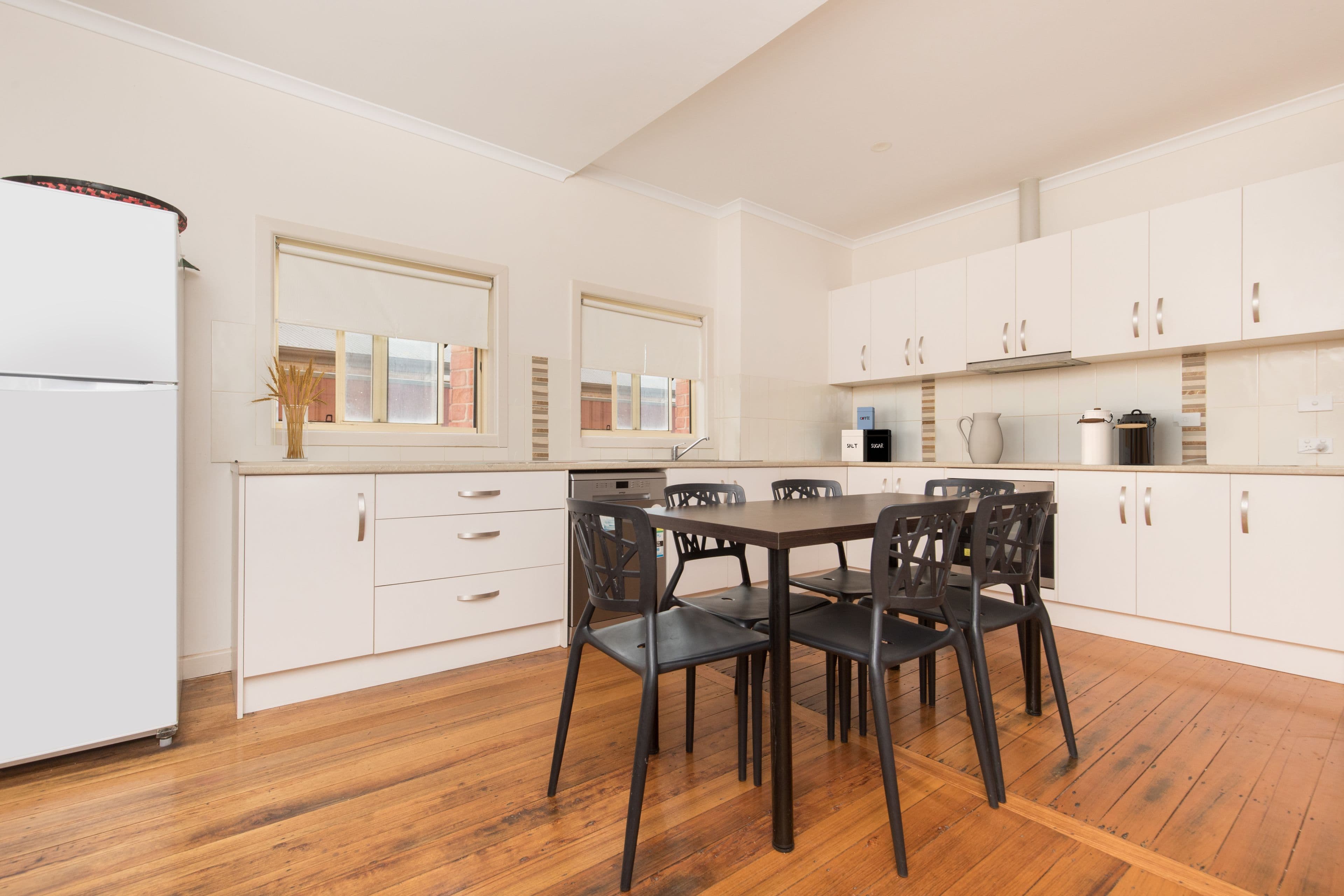 69 Thirteenth Street, Mildura VIC 3500, Mildura - Thumbnail 4