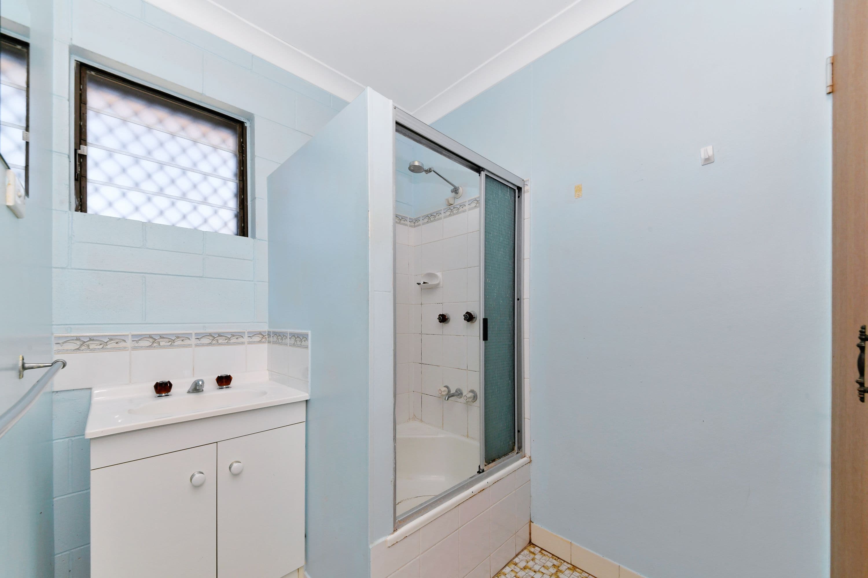 8 Violet Crescent, Rasmussen QLD 4815, Rasmussen - Thumbnail 6