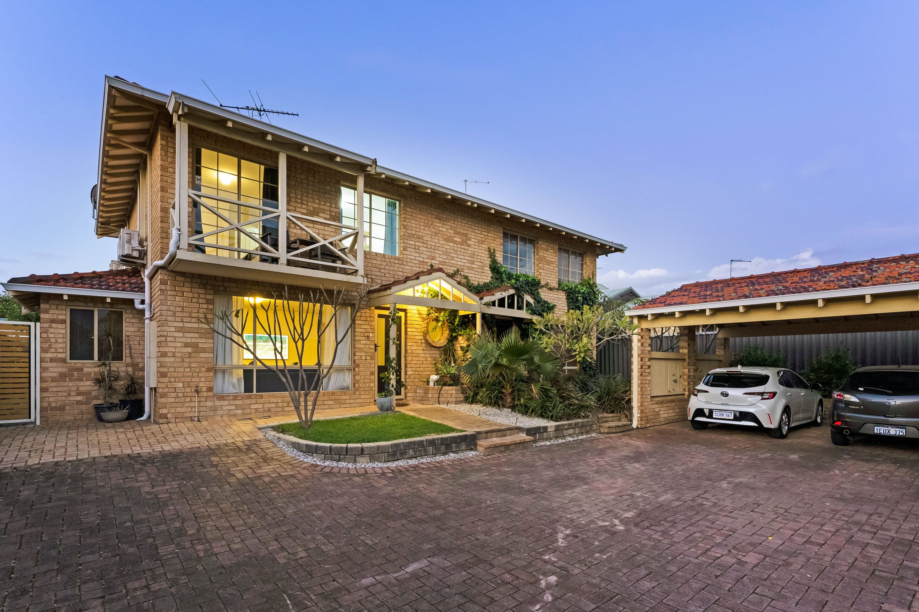 13 Edna Street, Tuart Hill WA 6060, Tuart Hill - Thumbnail 2