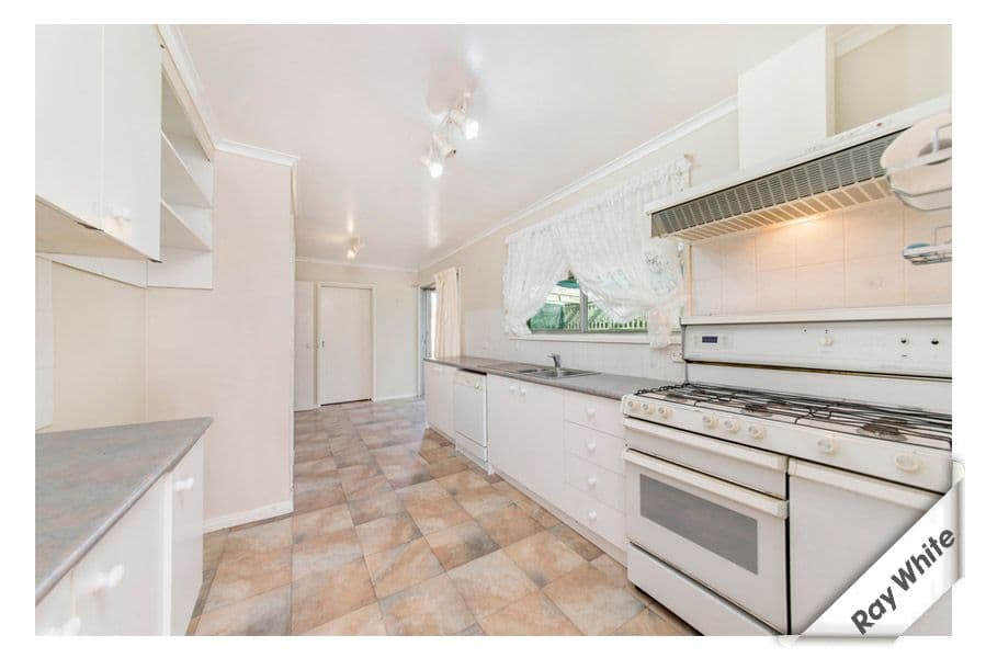 329 Southern Cross Drive, HOLT ACT 2615, Holt - Thumbnail 3