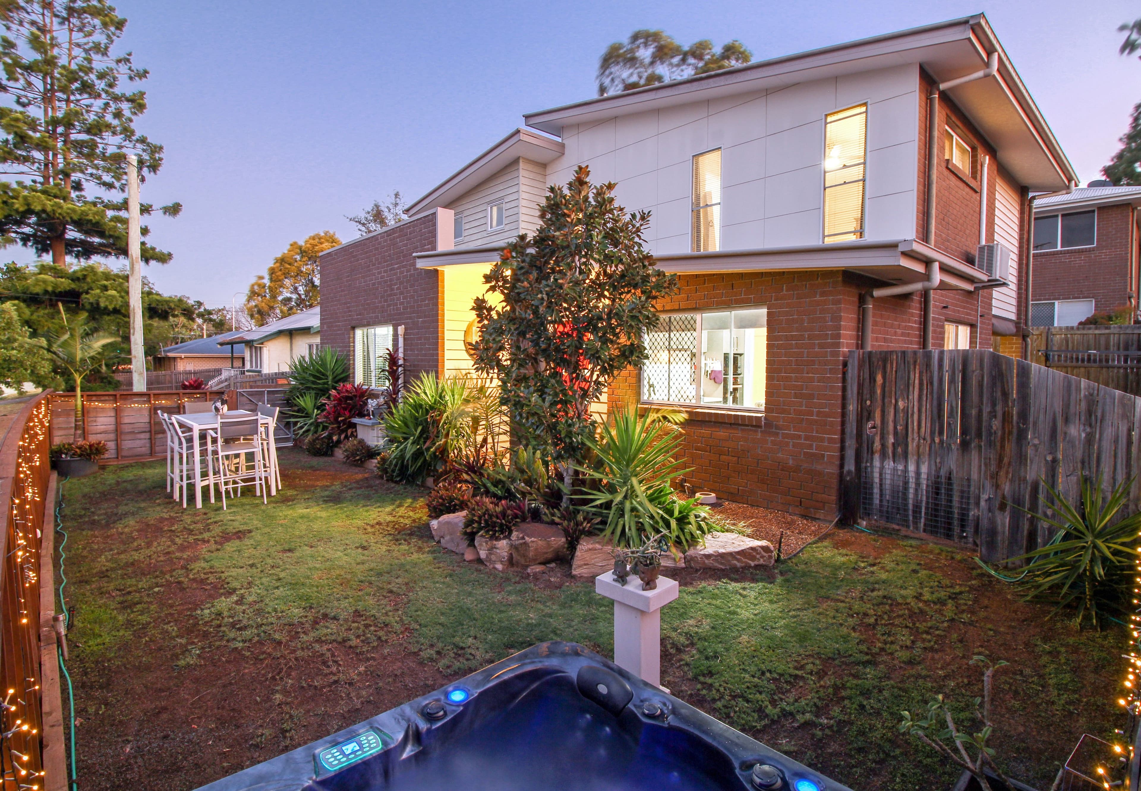 6 Denman Street, Leichhardt QLD 4305, Leichhardt - Thumbnail 2