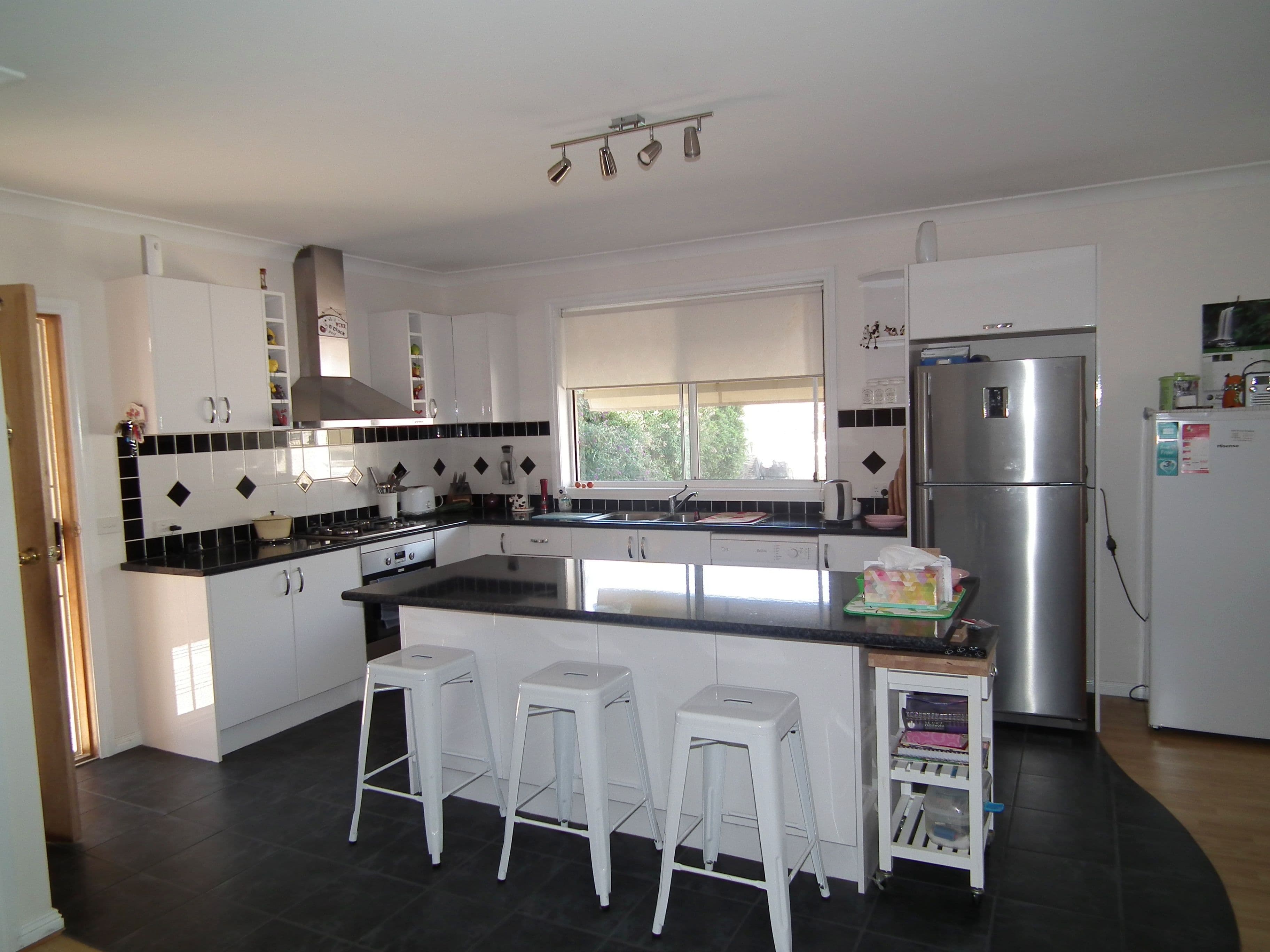 1 Watson Street, Avenel VIC 3664, Avenel - Thumbnail 2