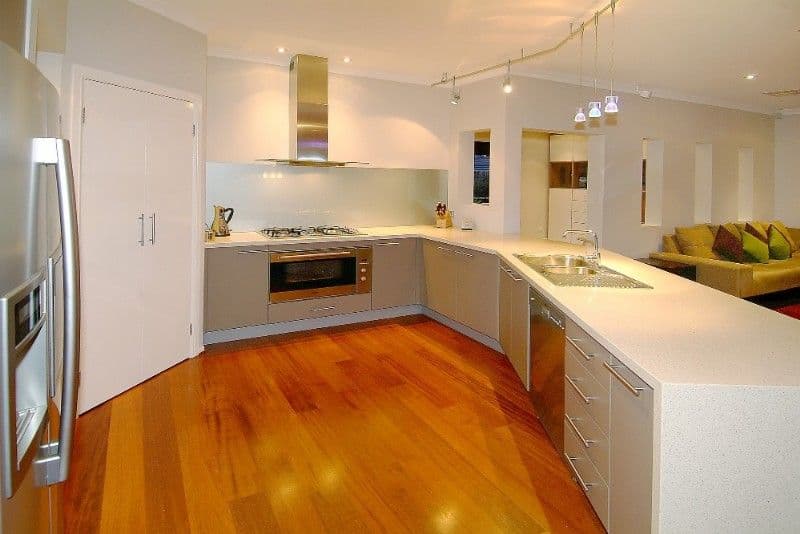4 Vidler Avenue, DOREEN VIC 3754, Doreen - Thumbnail 2