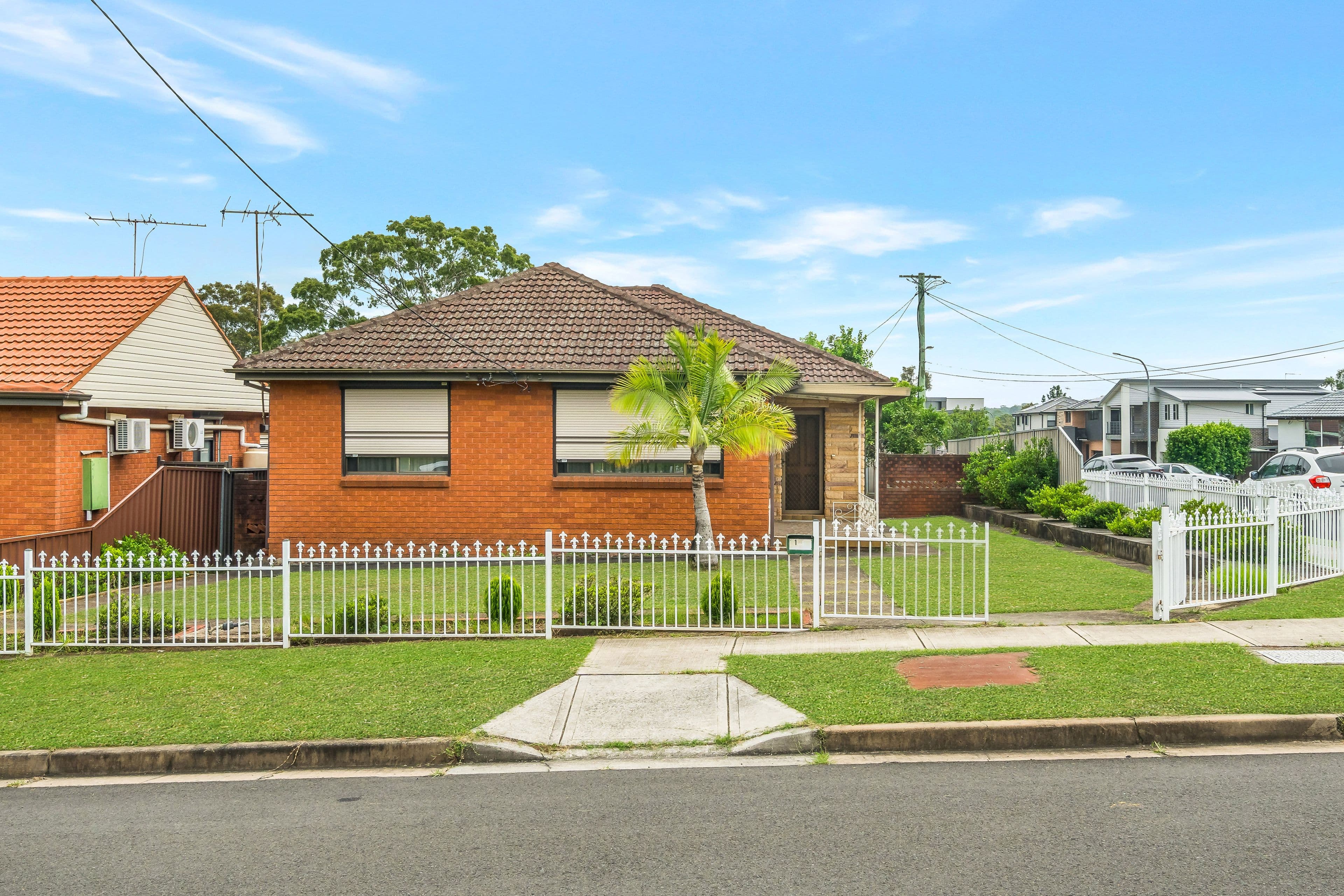 919 The Horsley Drive, Smithfield NSW 2164, Smithfield - Image 1