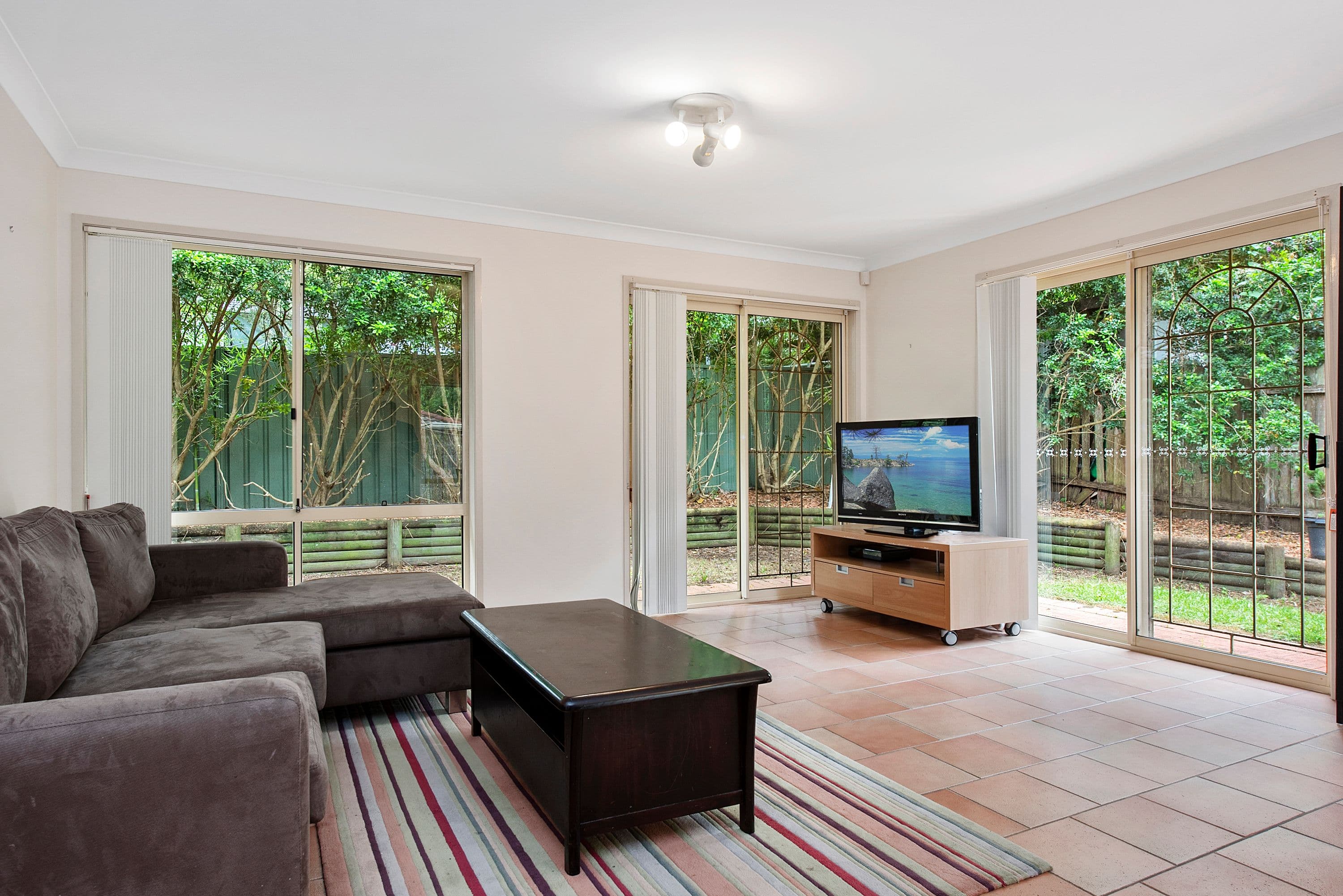 37 Neridah Avenue, Mount Colah - Thumbnail 2