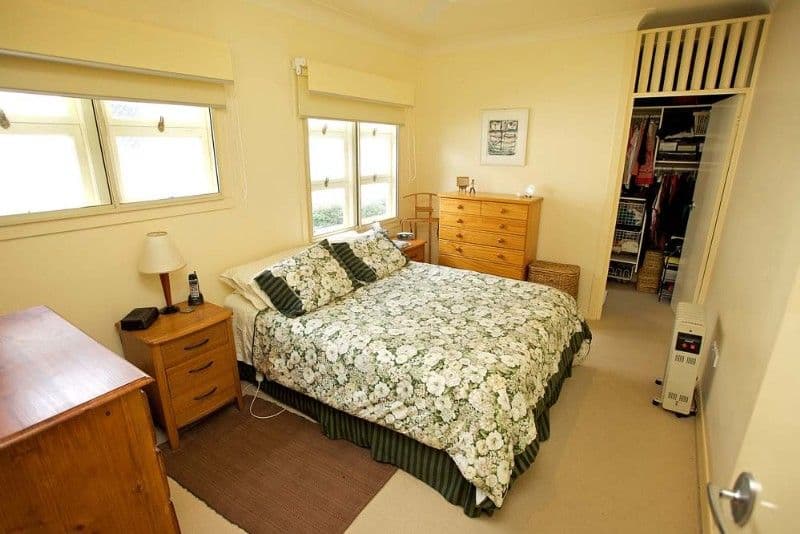 22 Greenlaw Street, INDOOROOPILLY QLD 4068, Indooroopilly - Thumbnail 6