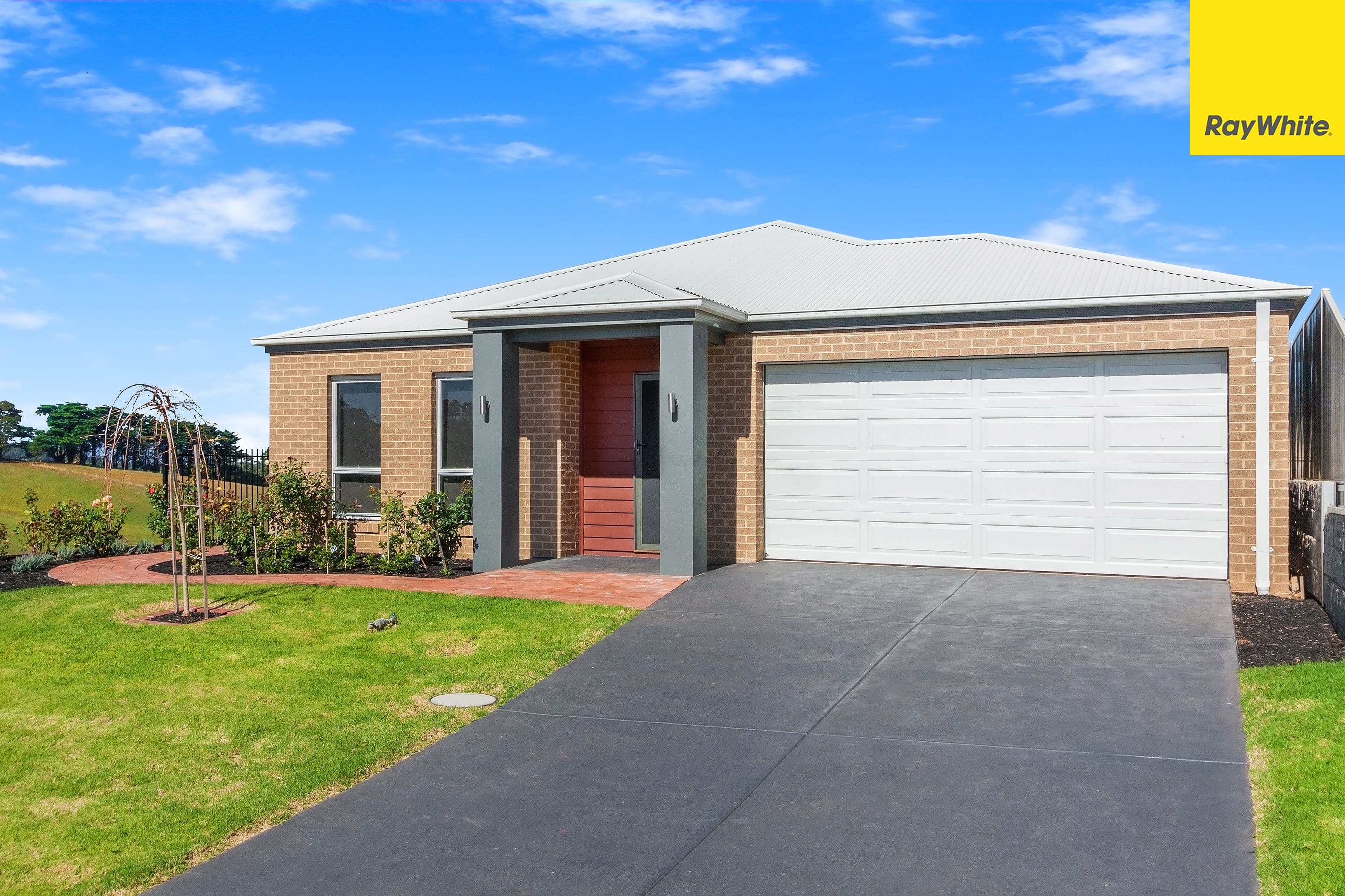 10 Cowan Court, NEERIM SOUTH VIC 3831, Neerim South - Image 1