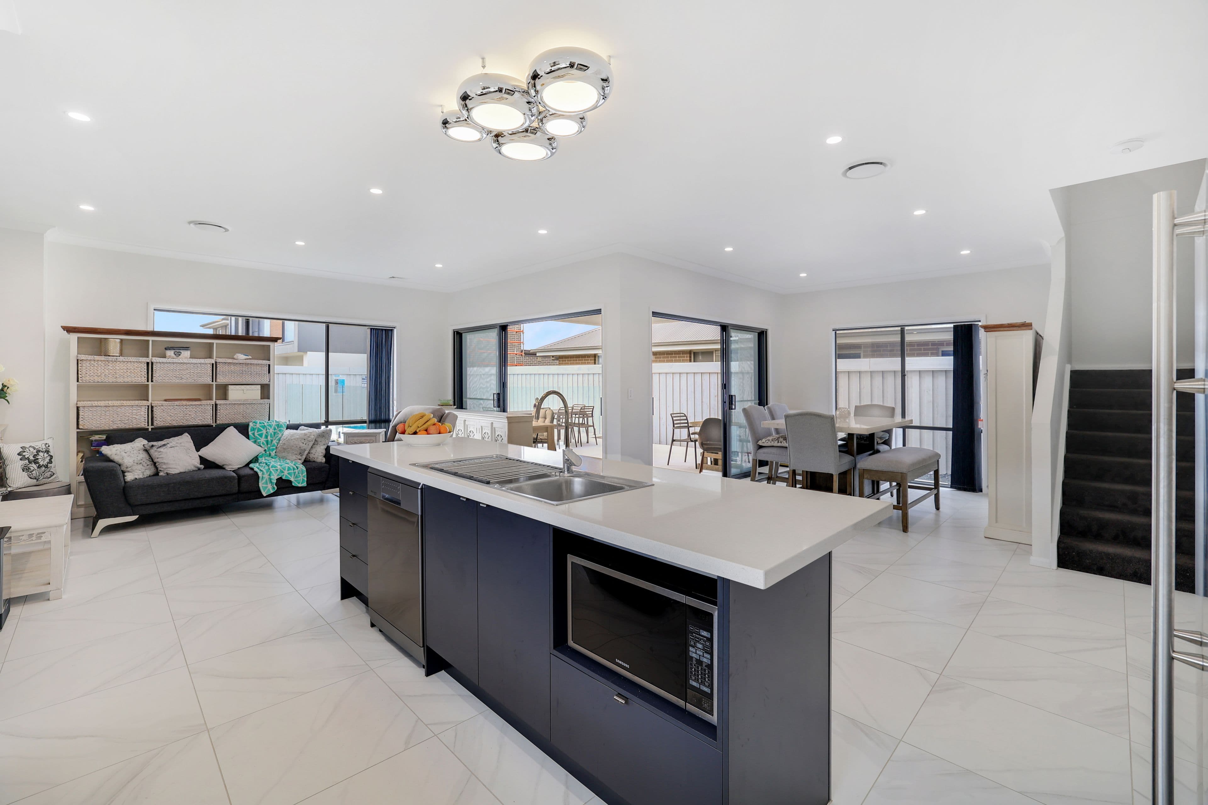 11 Spice Street, GLEDSWOOD HILLS NSW 2557, Gledswood Hills - Thumbnail 3
