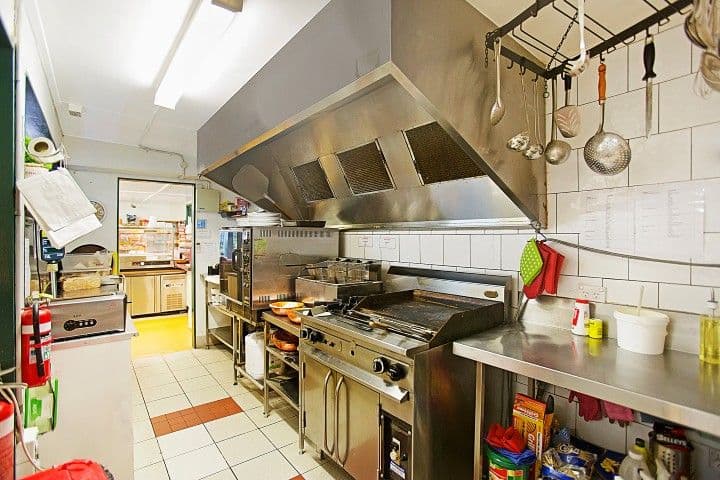 2 Hersden Court, Bonogin QLD 4213, Bonogin - Thumbnail 6