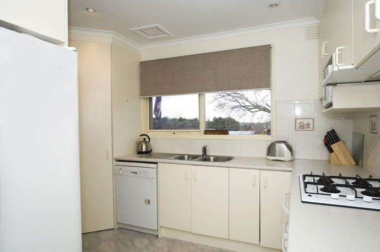 11 Comrie Court, BAYSWATER VIC 3153, Bayswater - Thumbnail 5