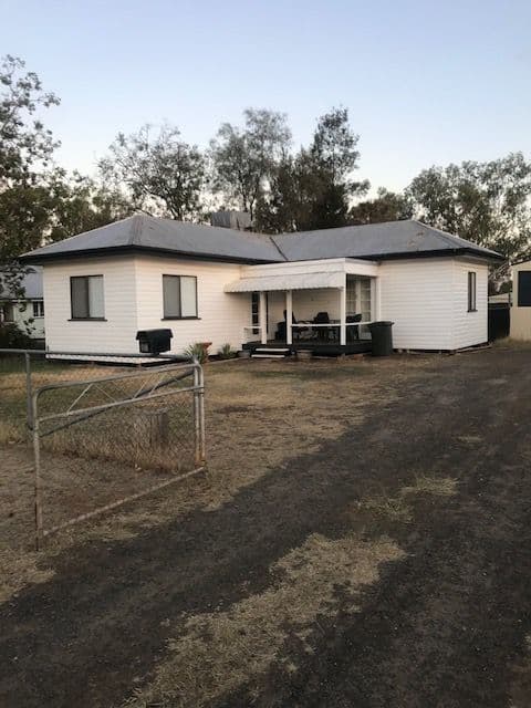 26 May Street, Roma QLD 4455, Roma - Thumbnail 5