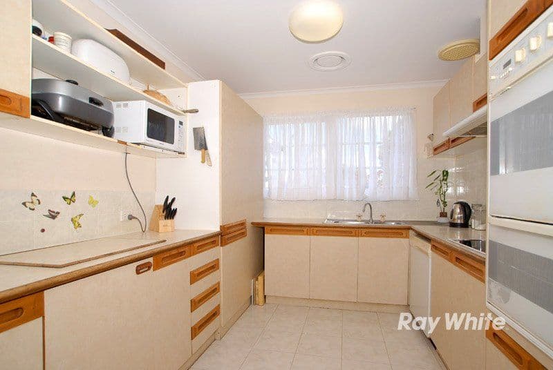 7 Circle Drive North, CRANBOURNE VIC 3977, Cranbourne - Thumbnail 3