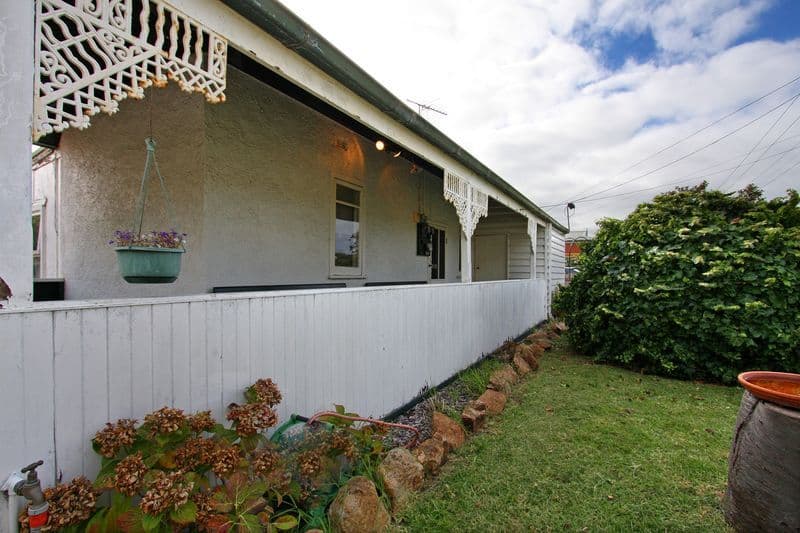 10 Ocean Street, ROSEBUD VIC 3939, Rosebud - Thumbnail 2