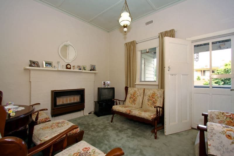 10 Ocean Street, ROSEBUD VIC 3939, Rosebud - Thumbnail 4