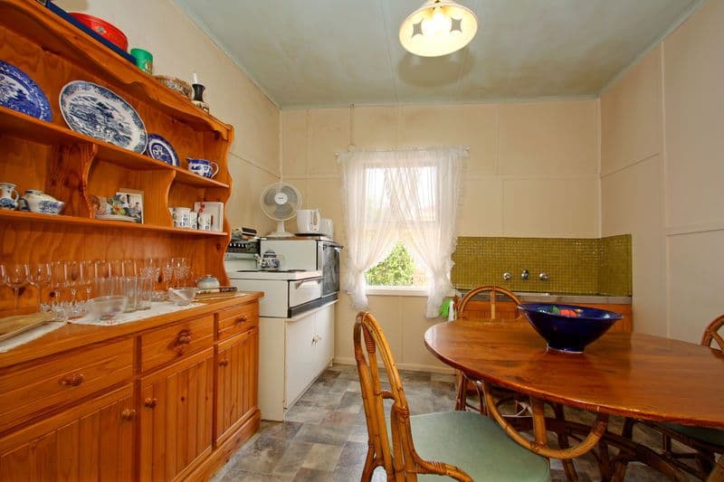 10 Ocean Street, ROSEBUD VIC 3939, Rosebud - Thumbnail 6
