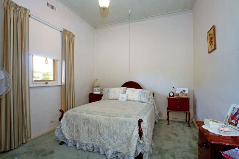 10 Ocean Street, ROSEBUD VIC 3939, Rosebud - Thumbnail 7