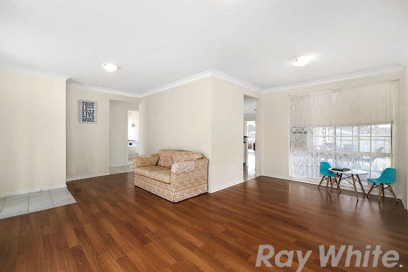 6 Loongana Crescent, Blue Haven - Thumbnail 4