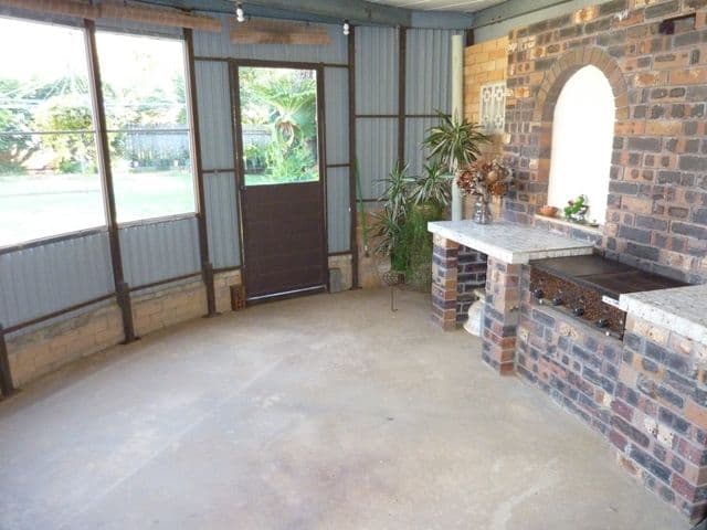 2 Corrie Road, WOONONA NSW 2517, Woonona - Thumbnail 8