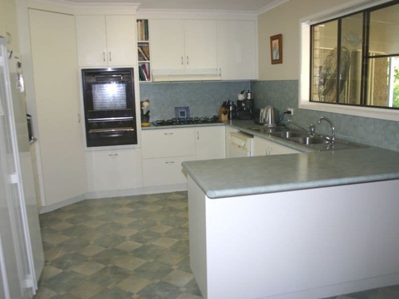 169 Garrett Road, Sarina QLD 4737, Sarina - Thumbnail 3