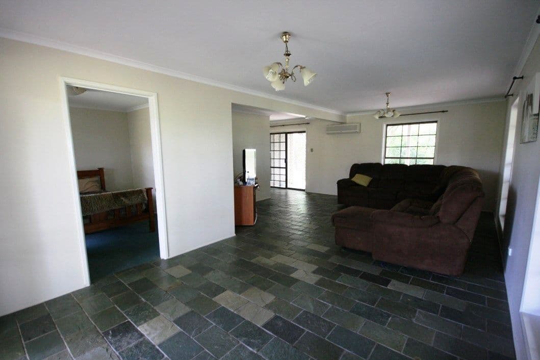 169 Garrett Road, Sarina QLD 4737, Sarina - Thumbnail 6