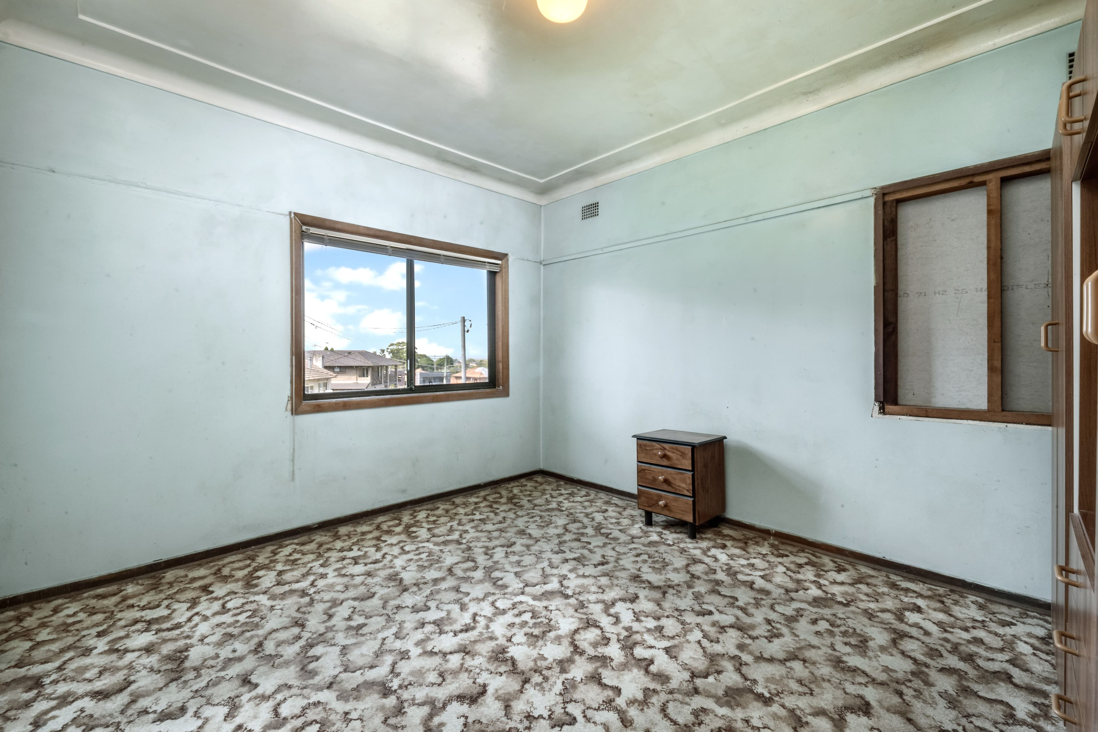 22 Simmat Avenue, Condell Park NSW 2200, Condell Park - Thumbnail 4
