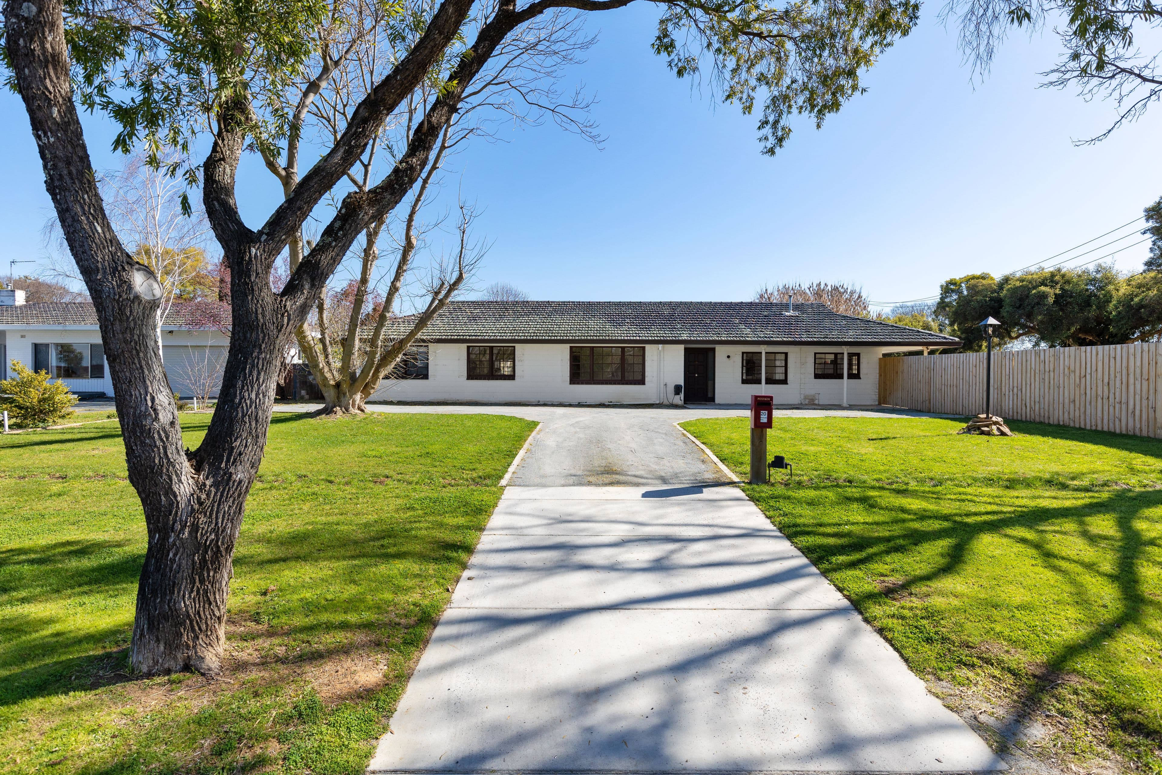 20 Dalkeith Avenue, Lake Albert NSW 2650, Lake Albert - Image 1