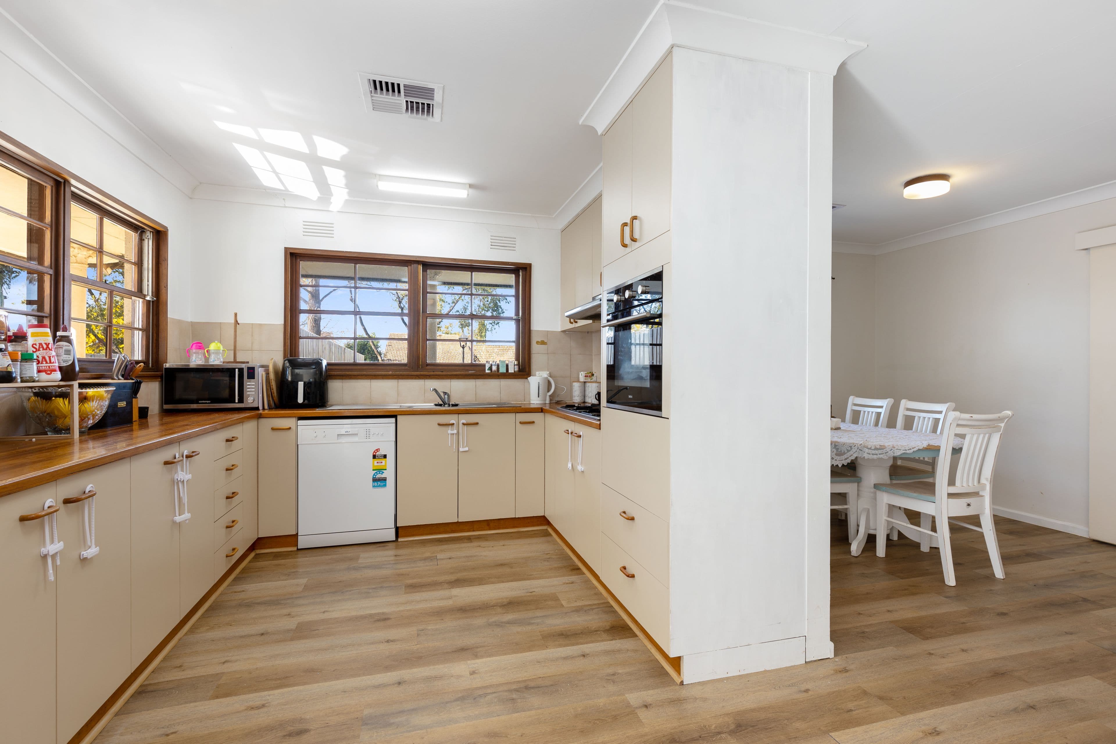 20 Dalkeith Avenue, Lake Albert NSW 2650, Lake Albert - Thumbnail 3