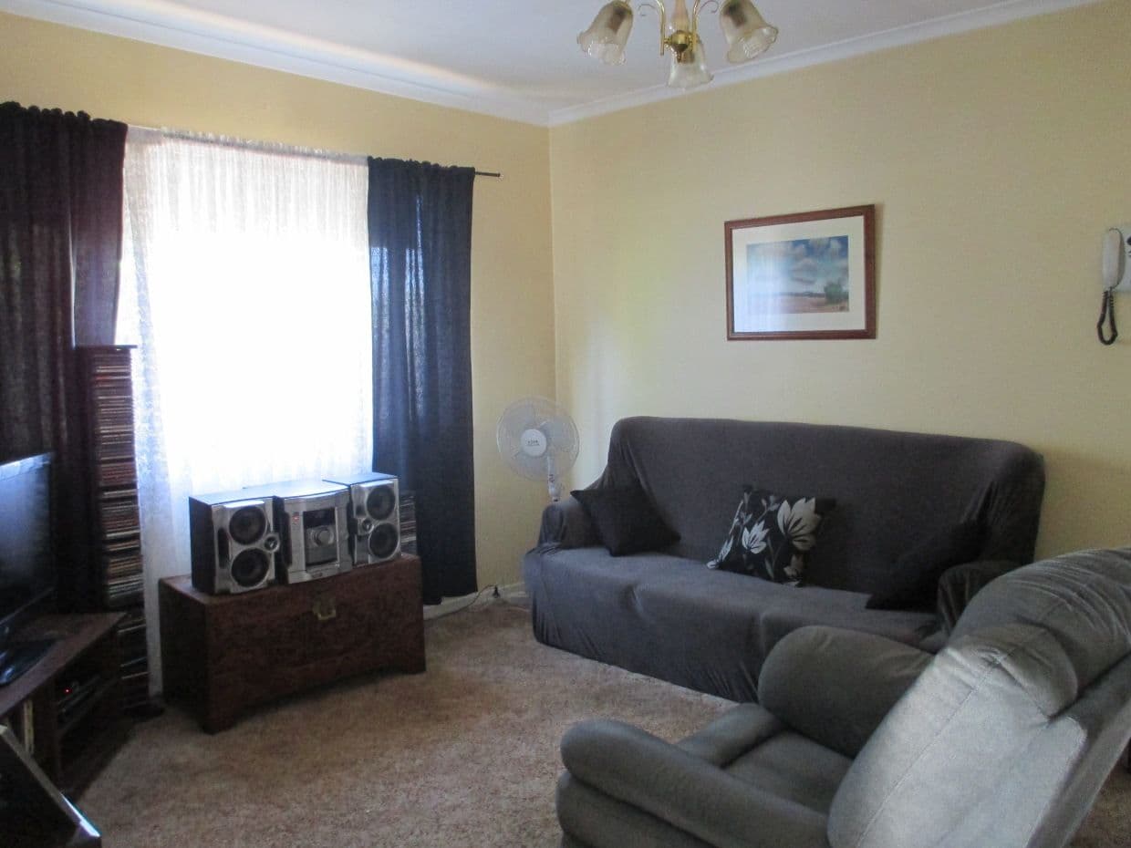52 Beryl Street, BROKEN HILL NSW 2880, Broken Hill - Thumbnail 3