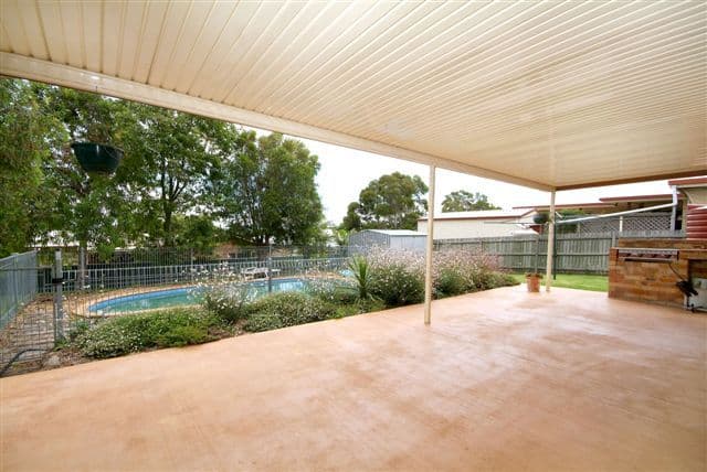 8  Beechcraft Court, WILSONTON QLD 4350, Wilsonton - Thumbnail 8