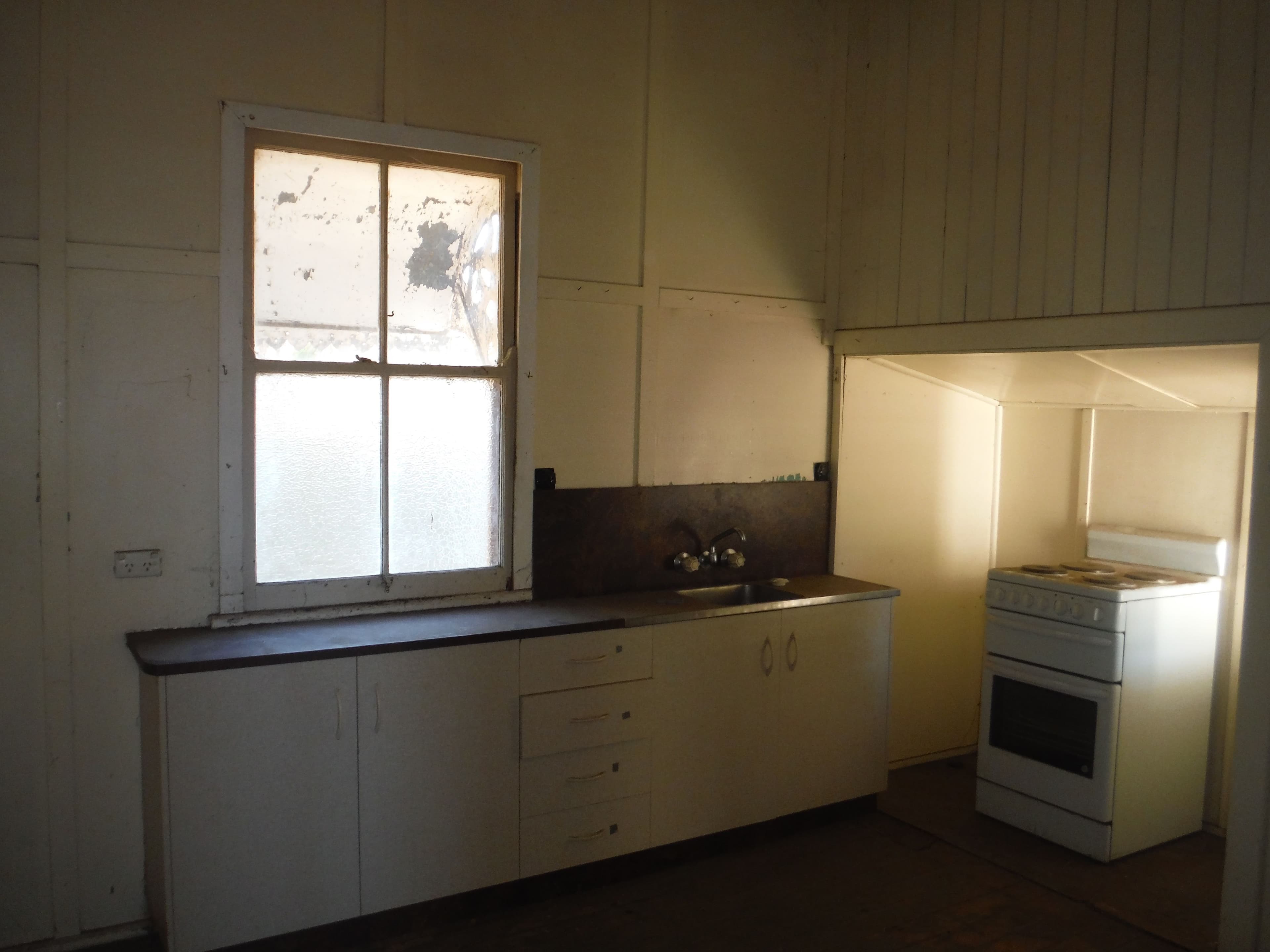 51 Station Street, Roma QLD 4455, Roma - Thumbnail 4