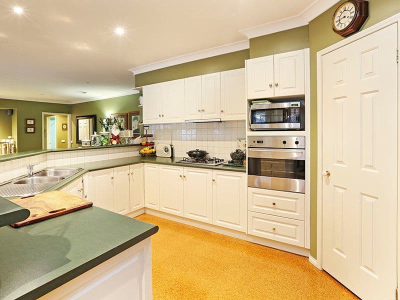 4 Lascelles Place, Highton VIC 3216, Highton - Thumbnail 5