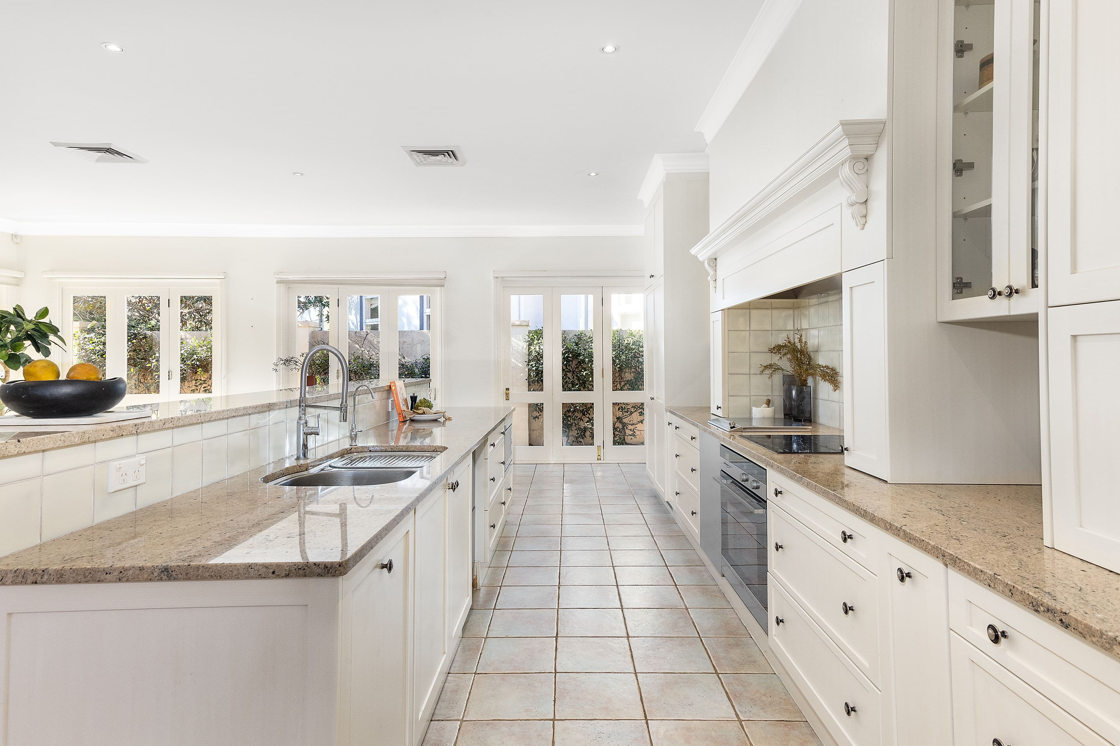 9 Grosvenor Street, Wahroonga NSW 2076, Wahroonga - Thumbnail 6