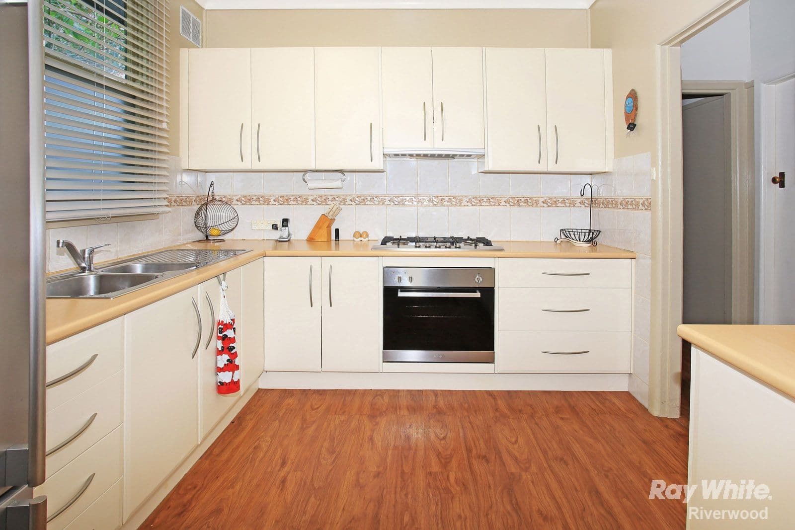 15 CHICK Street, Roselands NSW 2196, Roselands - Thumbnail 5