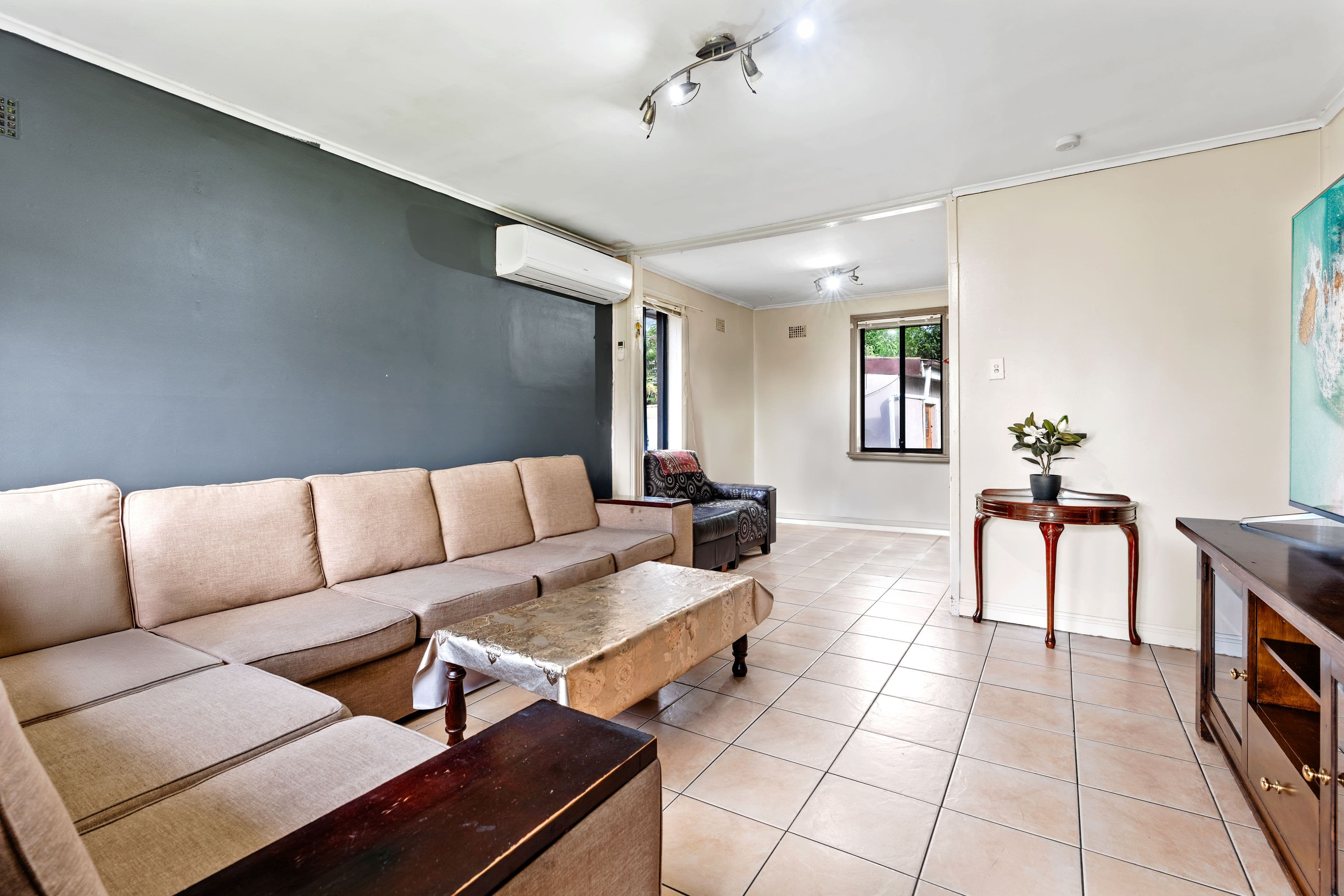 37 Coonong Street, Busby NSW 2168, Busby - Thumbnail 2