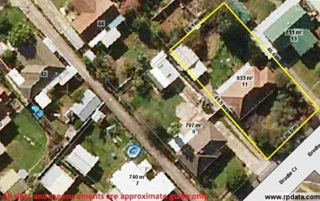 11 Brodie Crescent, CHRISTIES BEACH SA 5165, Christies Beach - Thumbnail 2