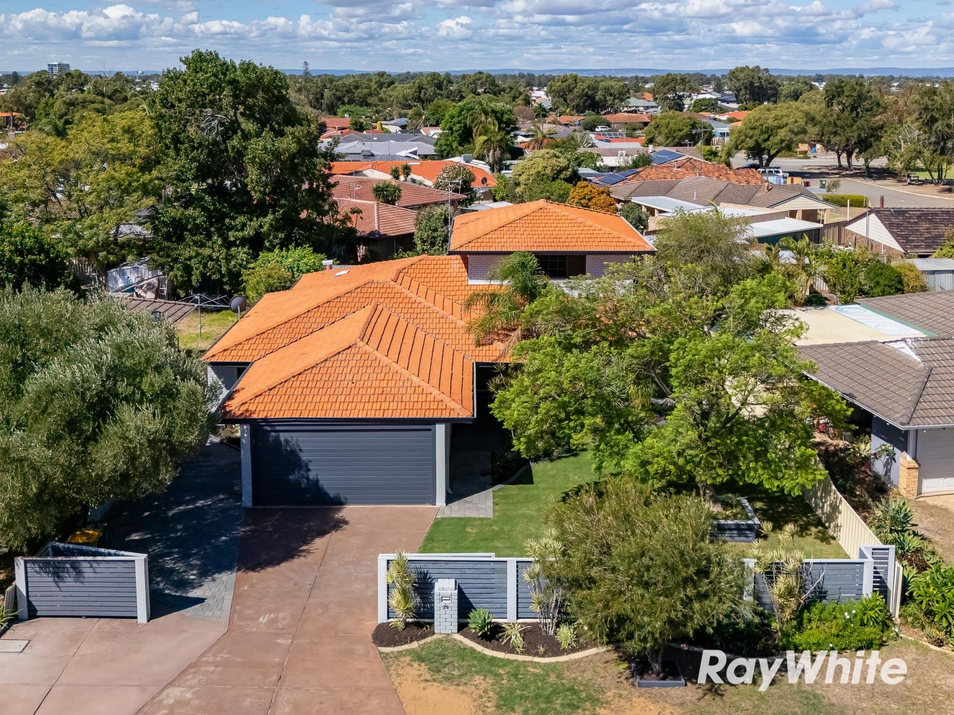 26 Glencoe Parade, Halls Head WA 6210, Halls Head - Image 1
