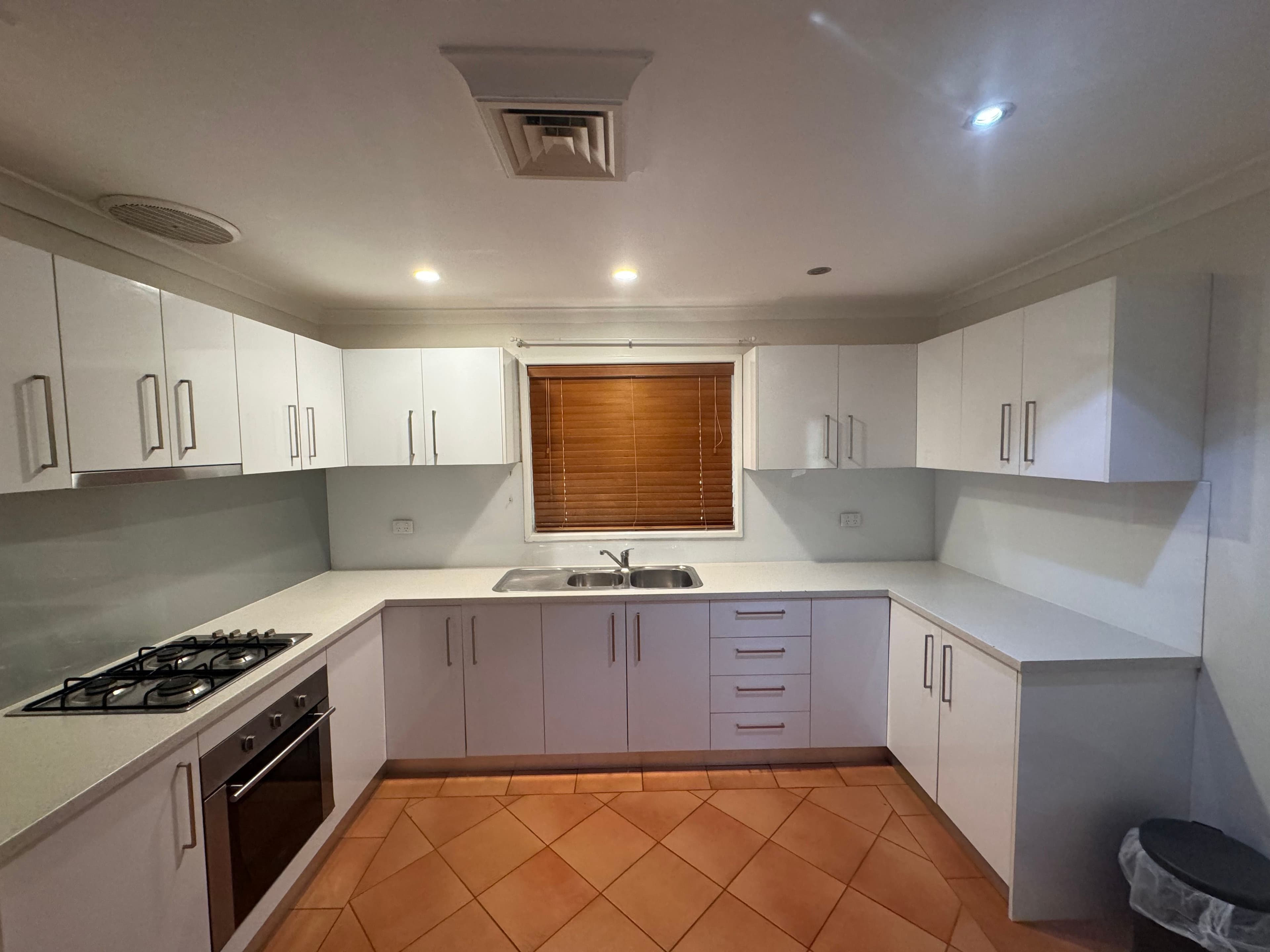 10 Trumpet Way, South Hedland WA 6722, South Hedland - Thumbnail 4